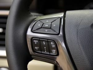 江鈴汽車 撼路者 2016款 2.0T 汽油四驅旗艦版