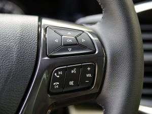 江鈴汽車 撼路者 2016款 2.0T 汽油四驅旗艦版