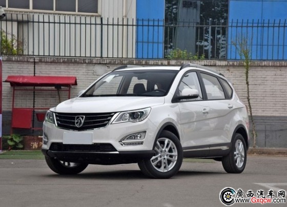 g֮x15fԪԃ(ni)Ʒ|(zh)SUV 