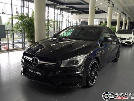 售59.8萬(wàn)元 新款A(yù)MG CLA 45 4MATIC上市