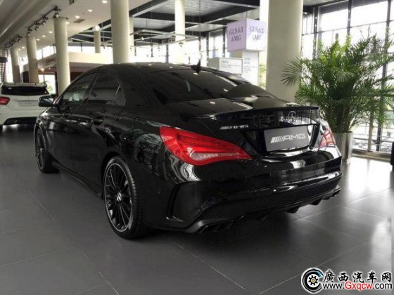 售59.8萬(wàn)元 新款A(yù)MG CLA 45 4MATIC上市